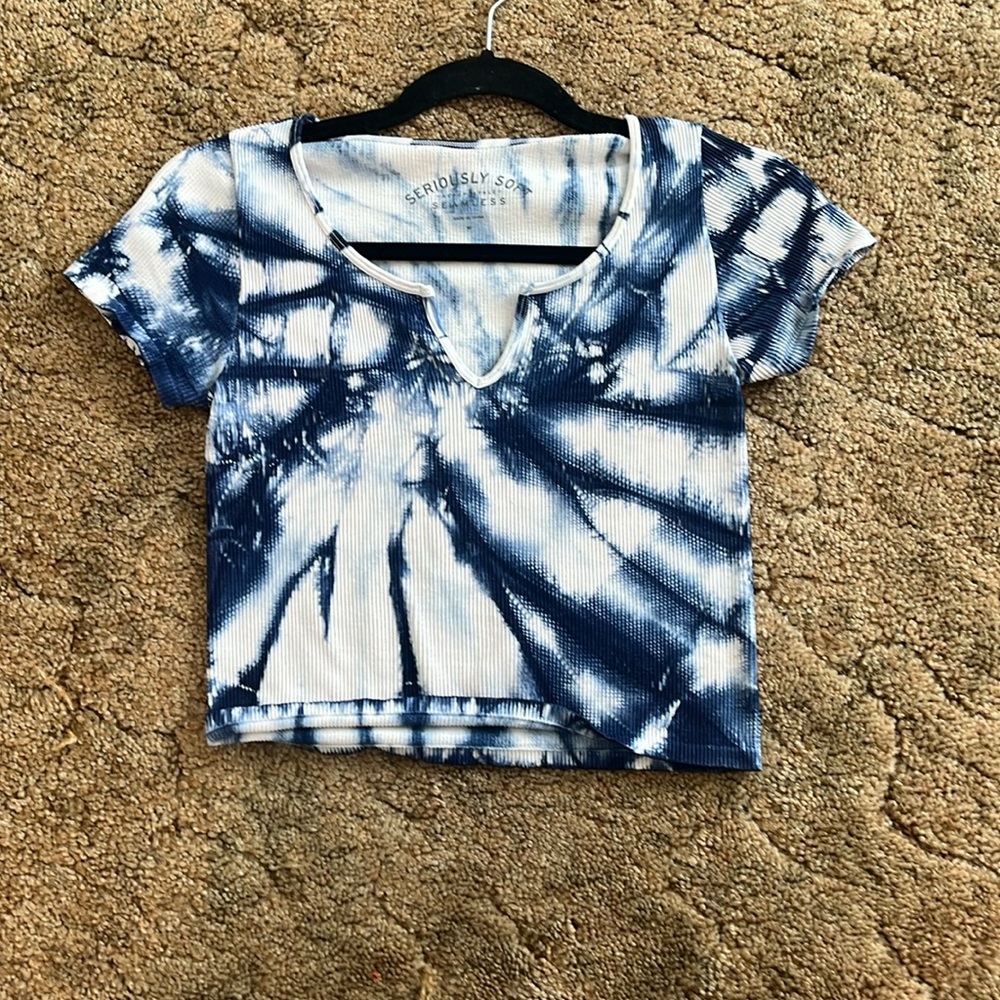 Blue and white tie-dye Seriously Soft Aeropostale seamless top size M